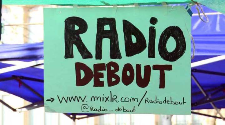 radio-debout